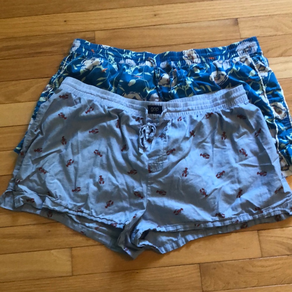 2 Gap sleep shorts